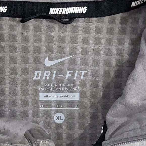 Nike Dri-Fit Reflective Running Vest - Picture 3 of 6